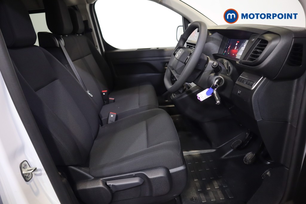 Vauxhall Vivaro Prime Manual Diesel Crew Bus - Stock Number (1567289) - 6th supplementary image