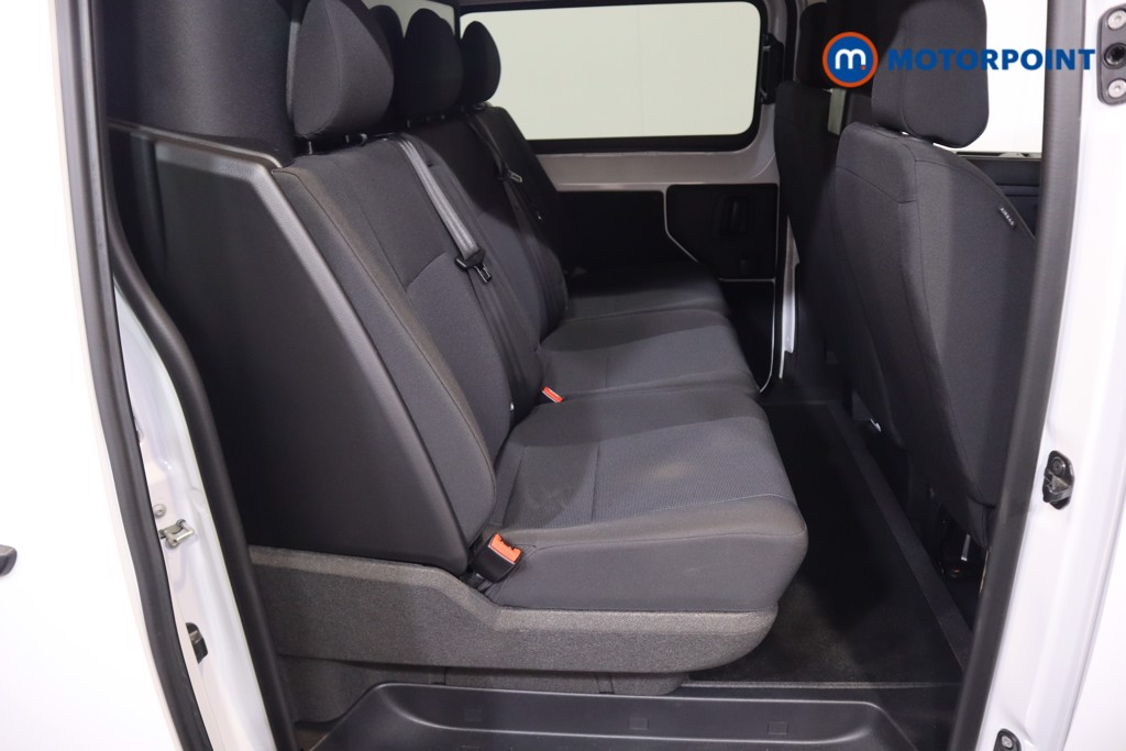 Vauxhall Vivaro Prime Manual Diesel Crew Bus - Stock Number (1567289) - 7th supplementary image