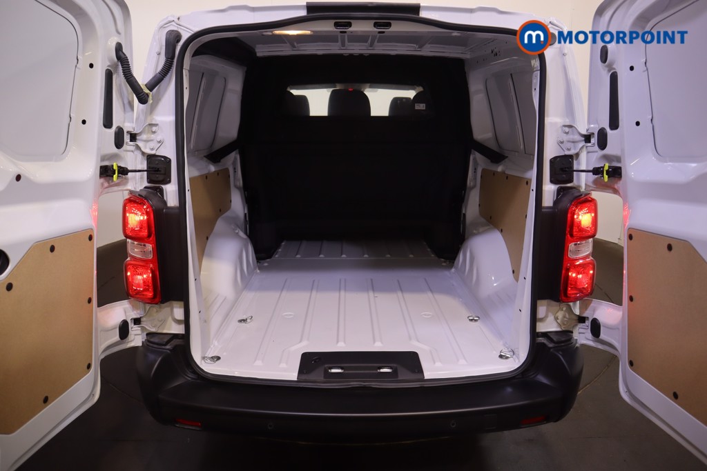 Vauxhall Vivaro Prime Manual Diesel Crew Bus - Stock Number (1567289) - 8th supplementary image