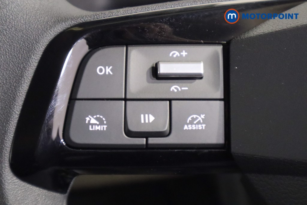 Vauxhall Vivaro Prime Manual Diesel Crew Bus - Stock Number (1567289) - 17th supplementary image