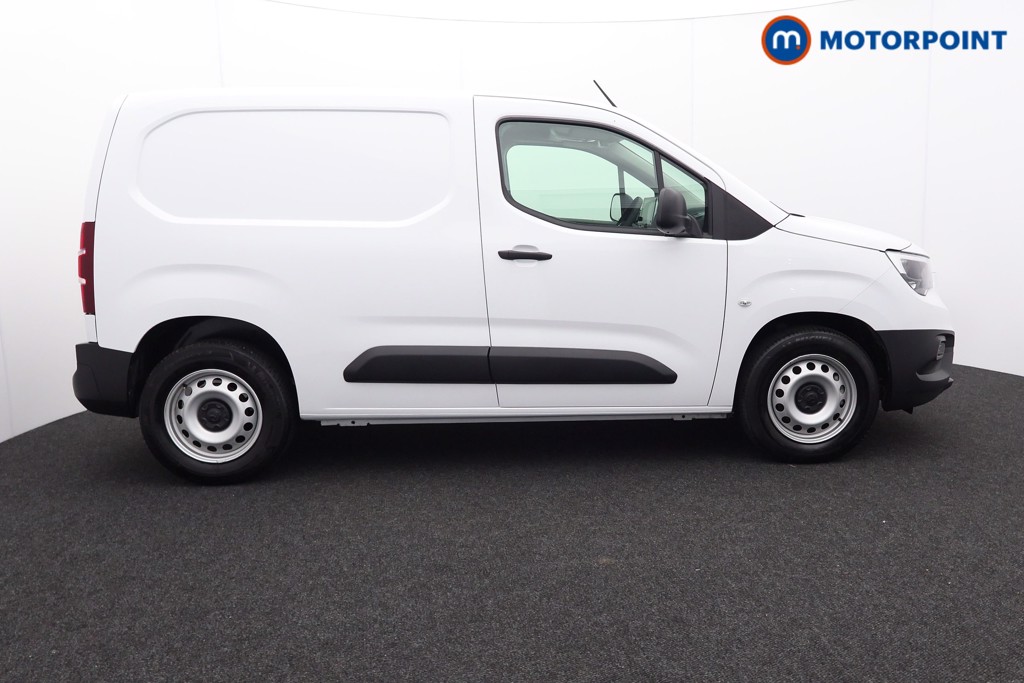 Vauxhall Combo Cargo Prime Automatic Electric Panel Van - Stock Number (1567295) - Drivers side