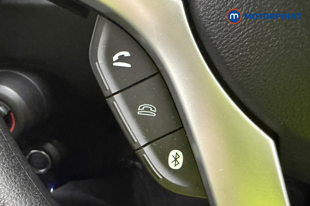 Suzuki Ignis Sz-T Automatic Petrol-Electric Hybrid SUV - Stock Number (1567315) - 23rd supplementary image