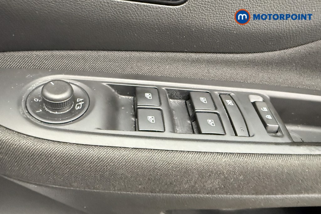 Vauxhall Mokka X Active Manual Petrol SUV - Stock Number (1567368) - 13th supplementary image