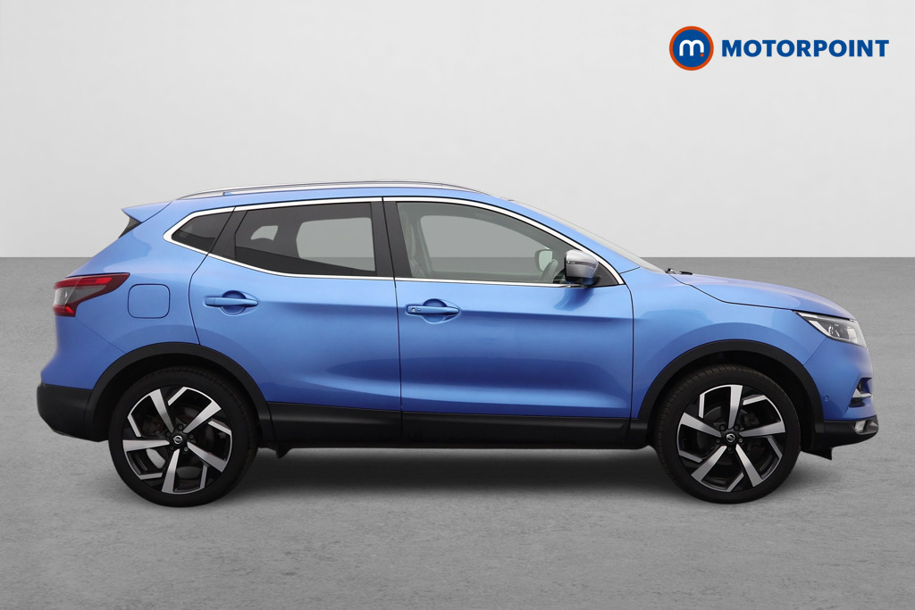 Nissan Qashqai Tekna-Plus Manual Petrol SUV - Stock Number (1567374) - Drivers side