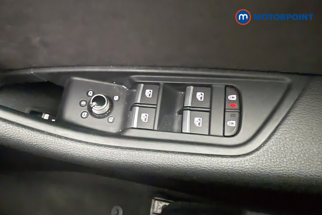 Audi A4 S Line Automatic Diesel Estate - Stock Number (1567516) - 13th supplementary image