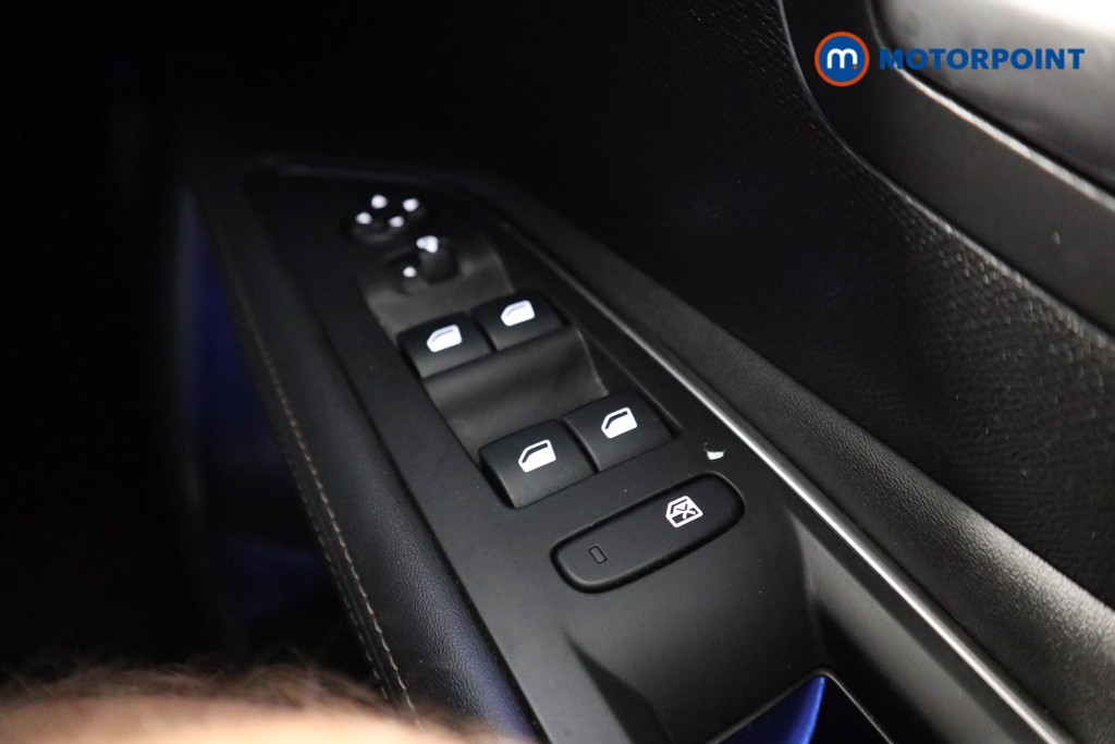 Peugeot 3008 Gt Line Premium Manual Diesel SUV - Stock Number (1567550) - 6th supplementary image