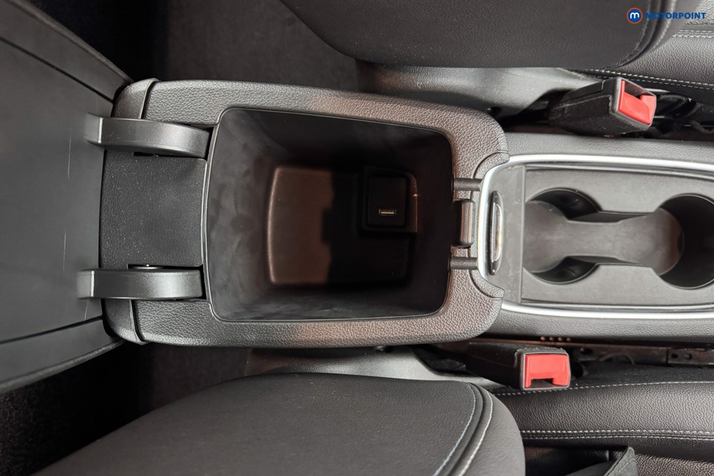 Vauxhall Astra Elite Nav Manual Petrol Hatchback - Stock Number (1567622) - 9th supplementary image