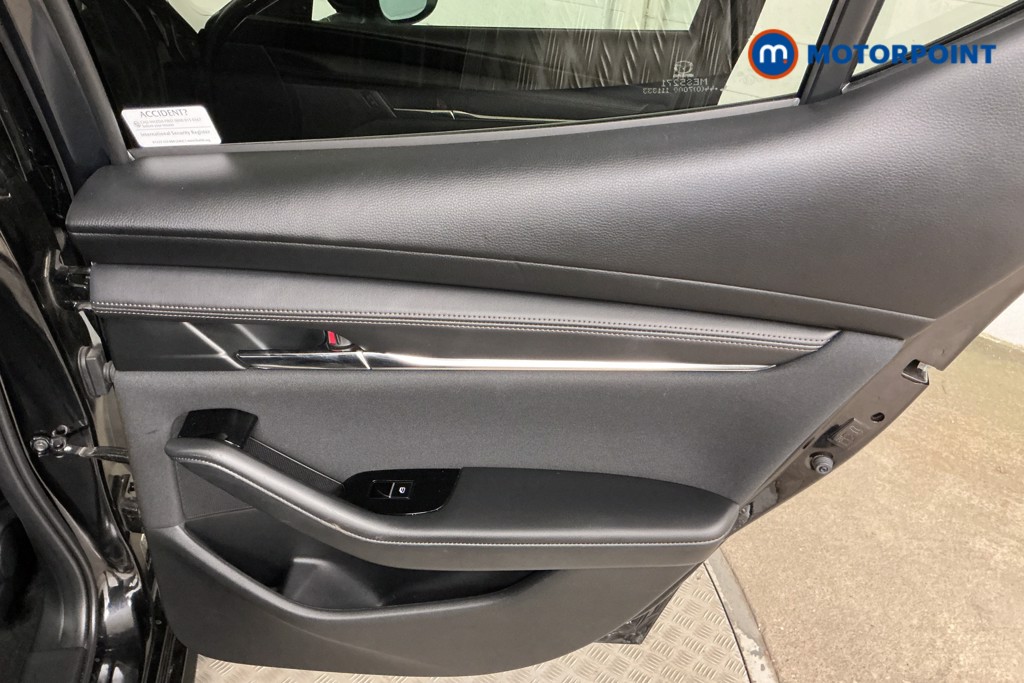Mazda 3 Sport Lux Automatic Petrol-Electric Hybrid Hatchback - Stock Number (1567974) - 16th supplementary image