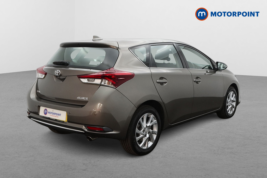 Toyota Auris Business Edition Manual Petrol Hatchback - Stock Number (1568116) - Drivers side rear corner