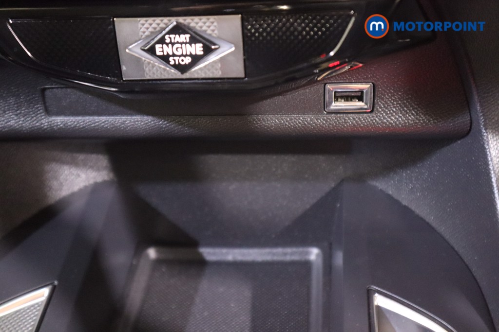 DS Ds 3 Prestige Manual Diesel SUV - Stock Number (1568386) - 22nd supplementary image
