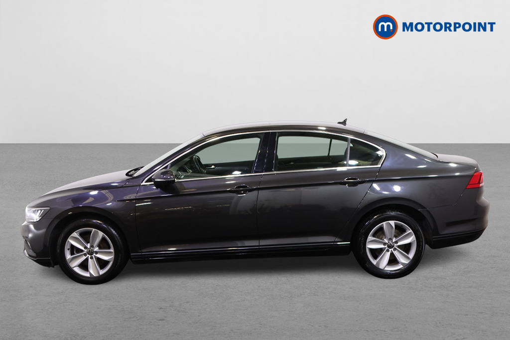 Volkswagen Passat Se Nav Manual Diesel Saloon - Stock Number (1568390) - Passenger side