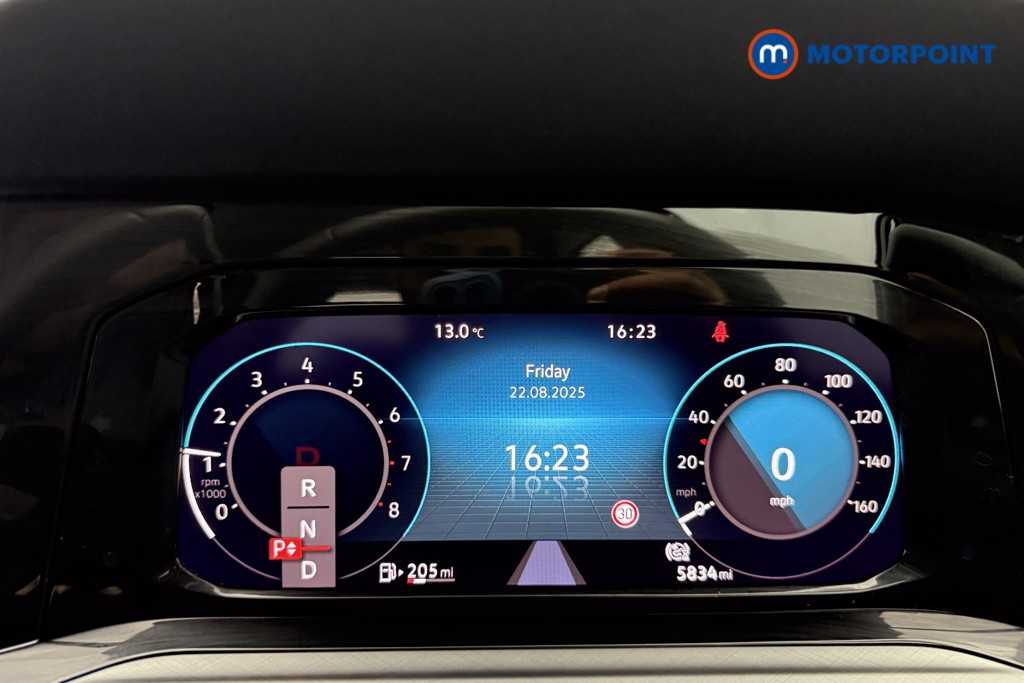 Volkswagen Golf Life Automatic Petrol Hatchback - Stock Number (1568667) - 4th supplementary image