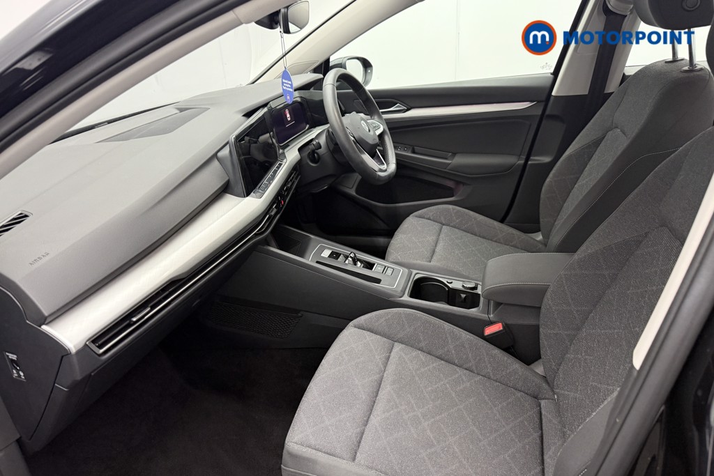 Volkswagen Golf Life Automatic Petrol Hatchback - Stock Number (1568667) - 1st supplementary image