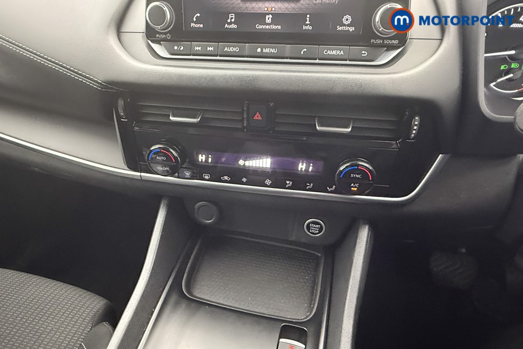 Nissan Qashqai Acenta Premium Automatic Petrol SUV - Stock Number (1568701) - 4th supplementary image