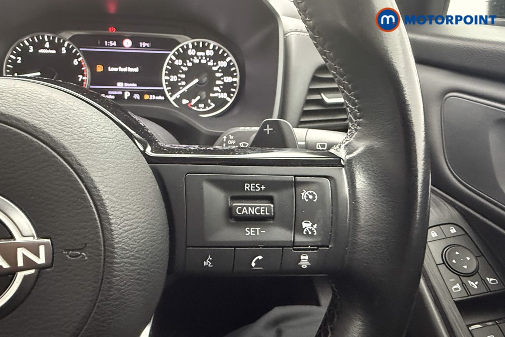 Nissan Qashqai Acenta Premium Automatic Petrol SUV - Stock Number (1568701) - 7th supplementary image