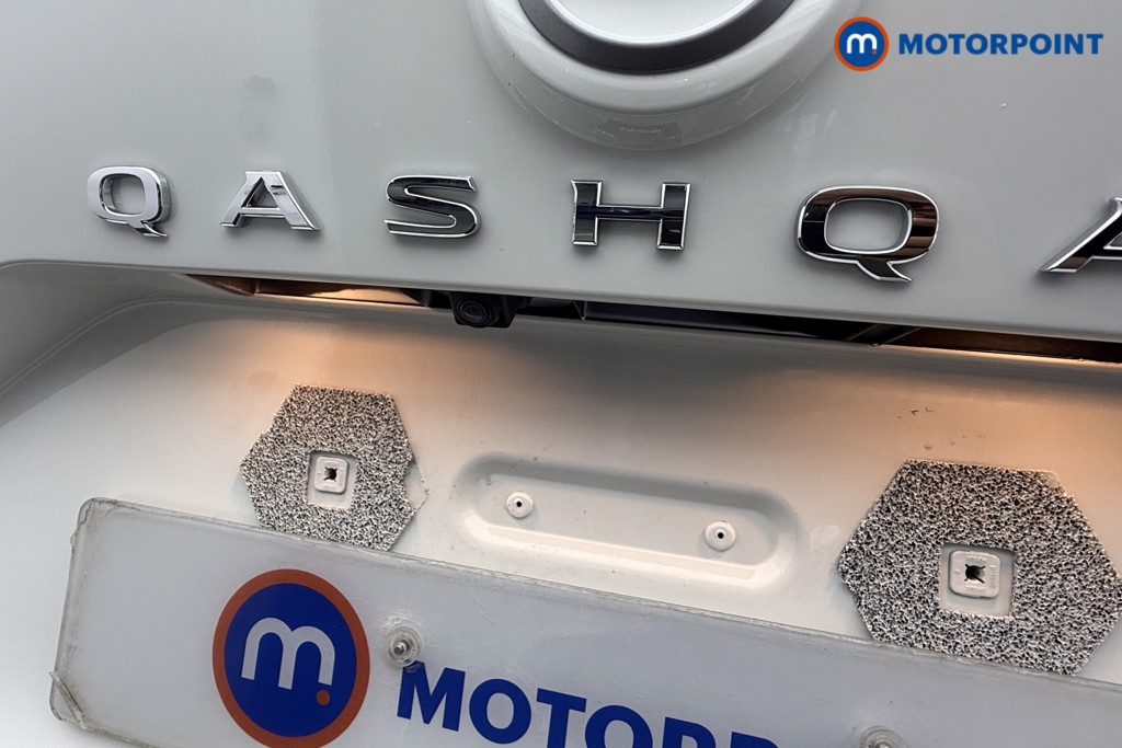Nissan Qashqai Acenta Premium Automatic Petrol SUV - Stock Number (1568701) - 25th supplementary image