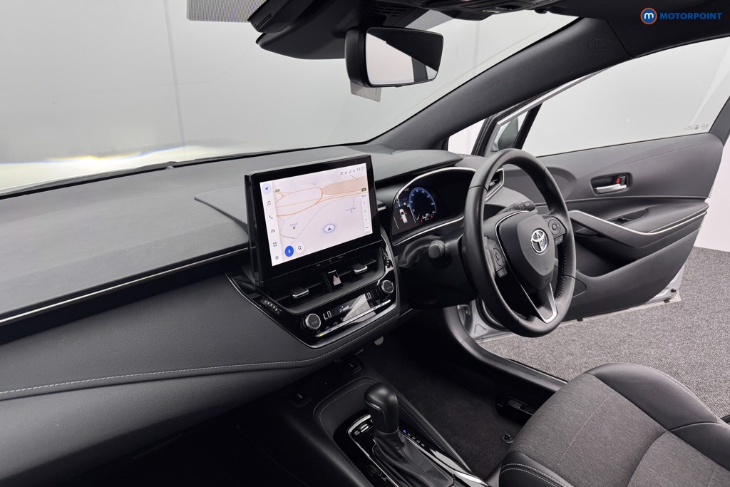 Toyota Corolla Design Automatic Petrol-Electric Hybrid Estate - Stock Number (1568714) - 6th supplementary image
