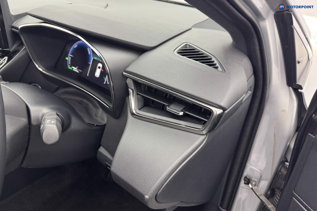 Toyota Corolla Design Automatic Petrol-Electric Hybrid Estate - Stock Number (1568714) - 18th supplementary image