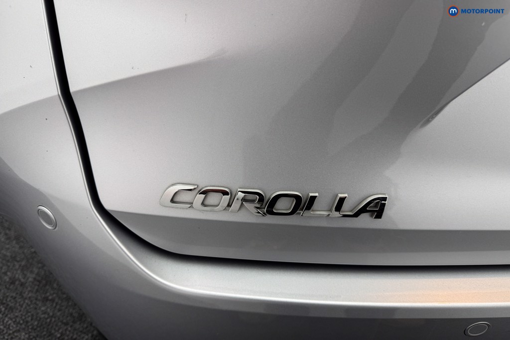 Toyota Corolla Design Automatic Petrol-Electric Hybrid Estate - Stock Number (1568714) - 29th supplementary image
