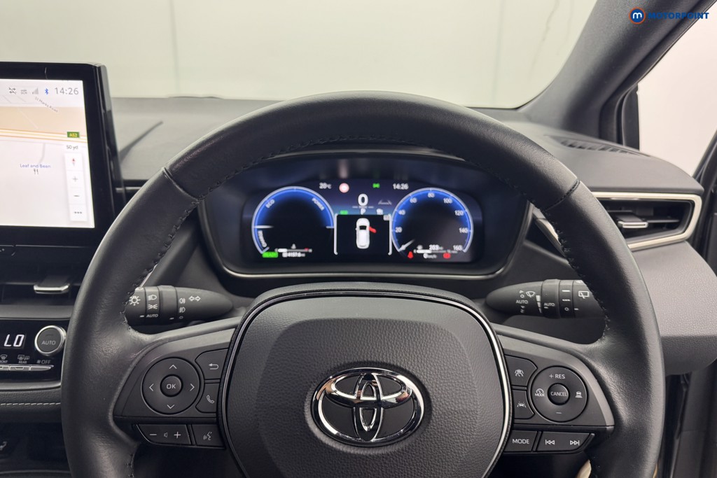 Toyota Corolla Design Automatic Petrol-Electric Hybrid Estate - Stock Number (1568714) - 1st supplementary image