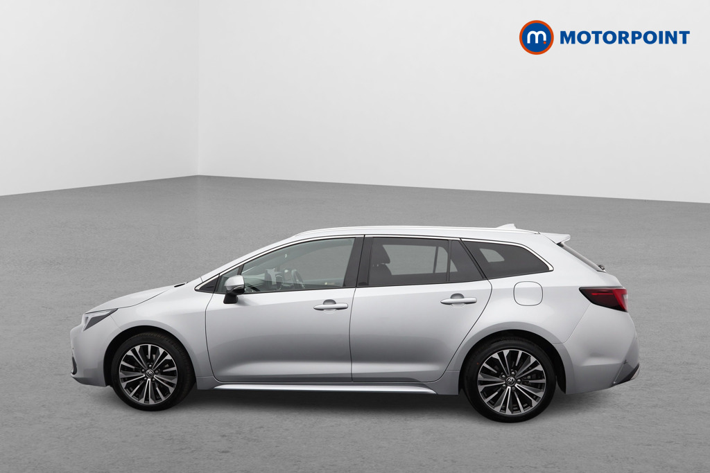 Toyota Corolla Design Automatic Petrol-Electric Hybrid Estate - Stock Number (1568714) - Passenger side front corner