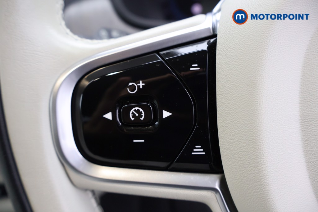 Volvo V90 Plus Automatic Diesel Estate - Stock Number (1569233) - 2nd supplementary image