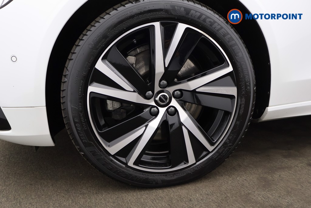 Volvo V90 Plus Automatic Diesel Estate - Stock Number (1569233) - 15th supplementary image