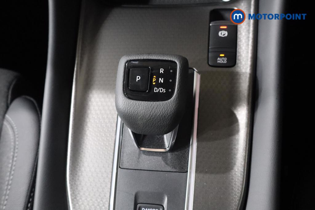 Nissan Qashqai N-Connecta Automatic Petrol SUV - Stock Number (1569481) - 5th supplementary image