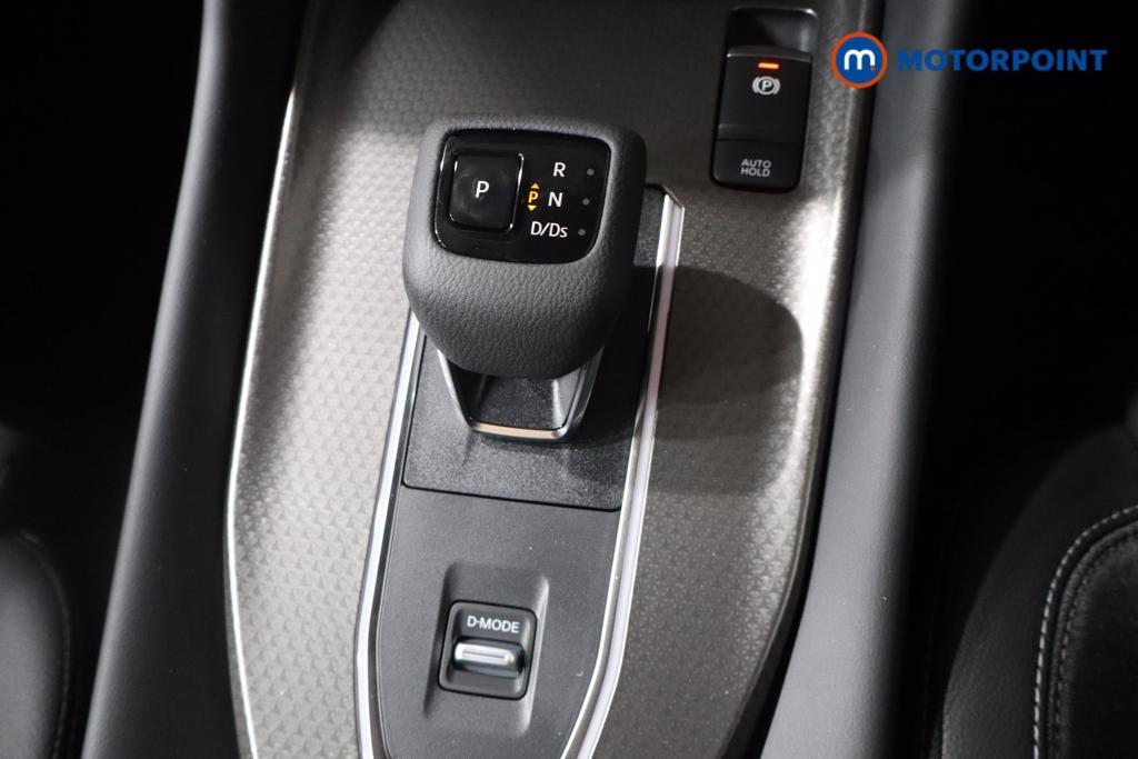 Nissan Qashqai N-Connecta Automatic Petrol SUV - Stock Number (1569486) - 6th supplementary image