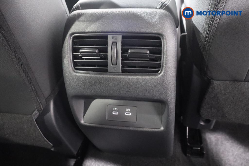Nissan Qashqai N-Connecta Automatic Petrol SUV - Stock Number (1569486) - 15th supplementary image