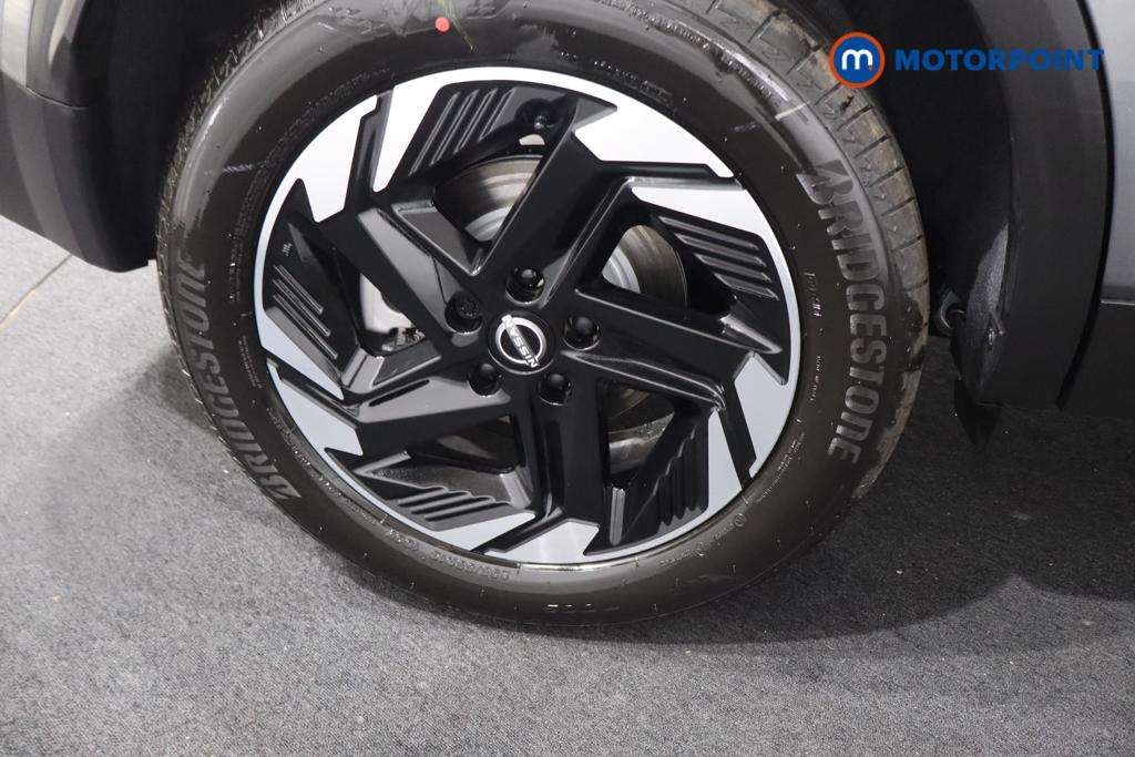 Nissan Qashqai N-Connecta Automatic Petrol SUV - Stock Number (1569486) - 22nd supplementary image