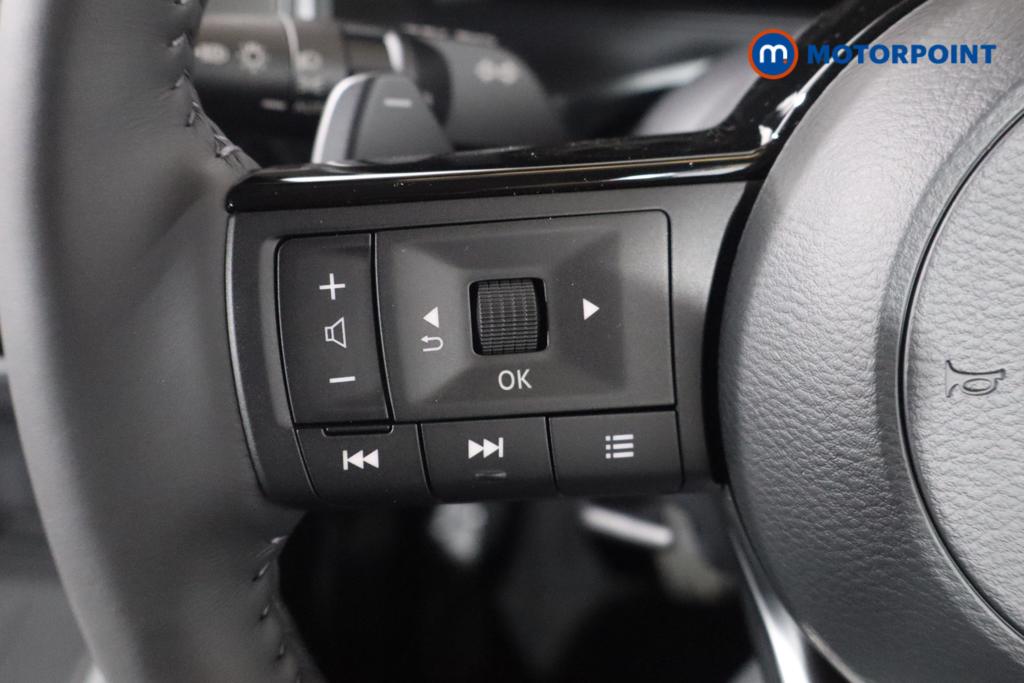 Nissan Qashqai N-Connecta Automatic Petrol SUV - Stock Number (1569487) - 8th supplementary image