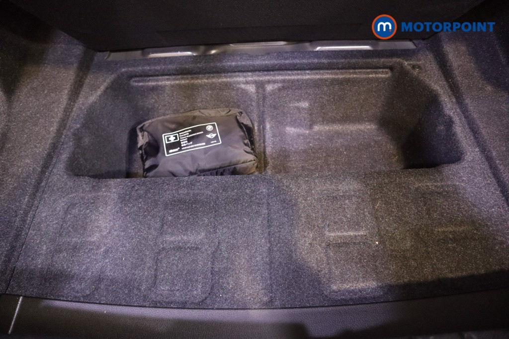 BMW 4 Series M Sport Automatic Diesel Coupe - Stock Number (1569513) - 28th supplementary image