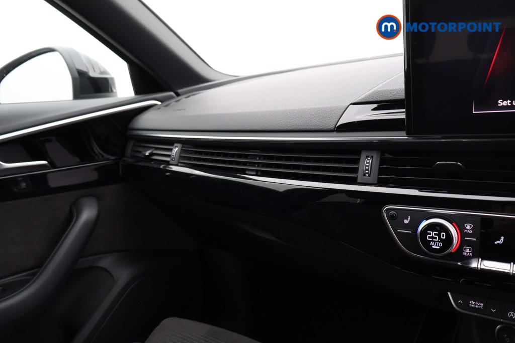 Audi A4 Black Edition Manual Petrol Estate - Stock Number (1569528) - 6th supplementary image