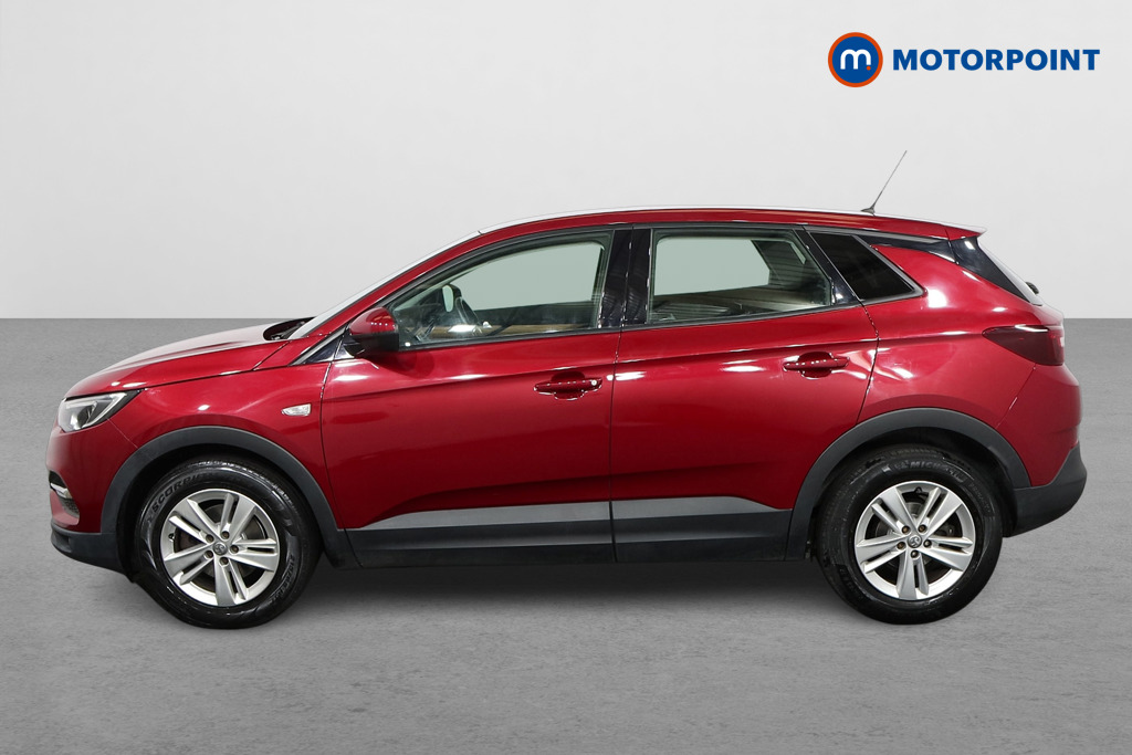 Vauxhall Grandland X SE Manual Petrol SUV - Stock Number (1569718) - Passenger side
