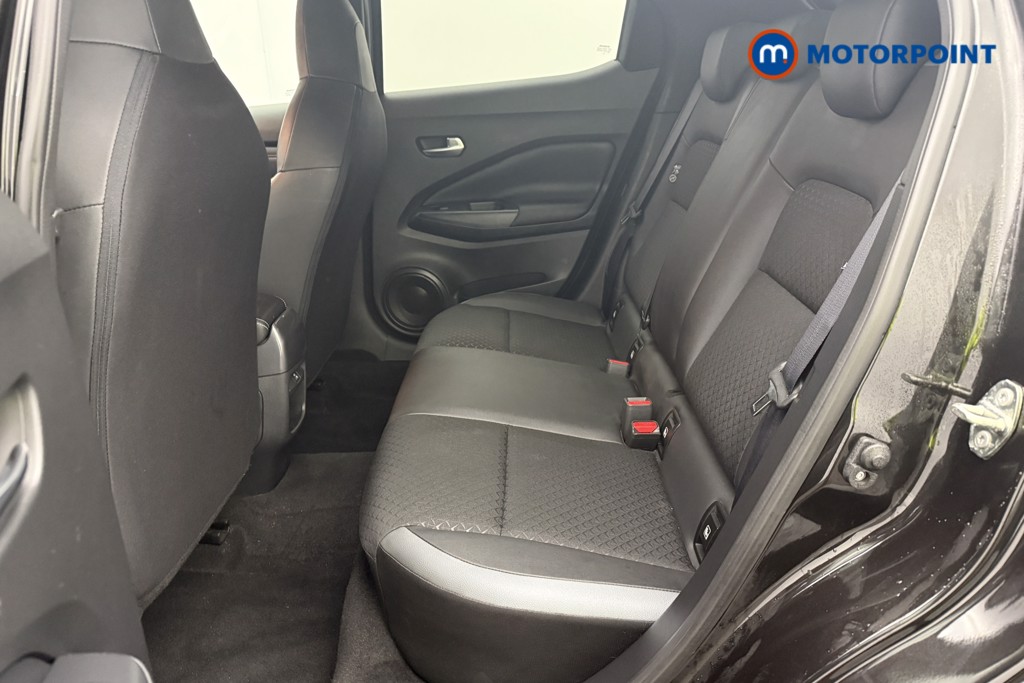 Nissan Juke N-Connecta Automatic Petrol SUV - Stock Number (1569804) - 11th supplementary image