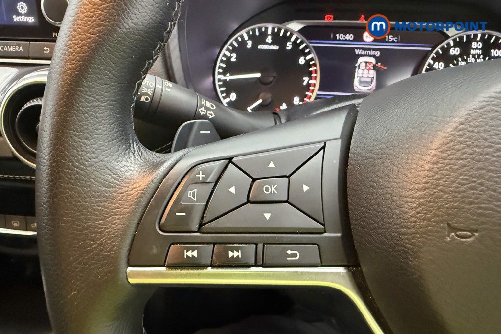 Nissan Juke N-Connecta Automatic Petrol SUV - Stock Number (1569804) - 17th supplementary image
