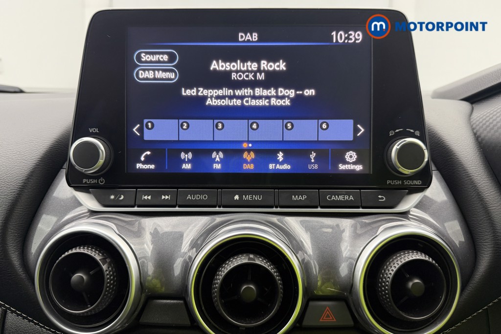 Nissan Juke N-Connecta Automatic Petrol SUV - Stock Number (1569804) - 20th supplementary image