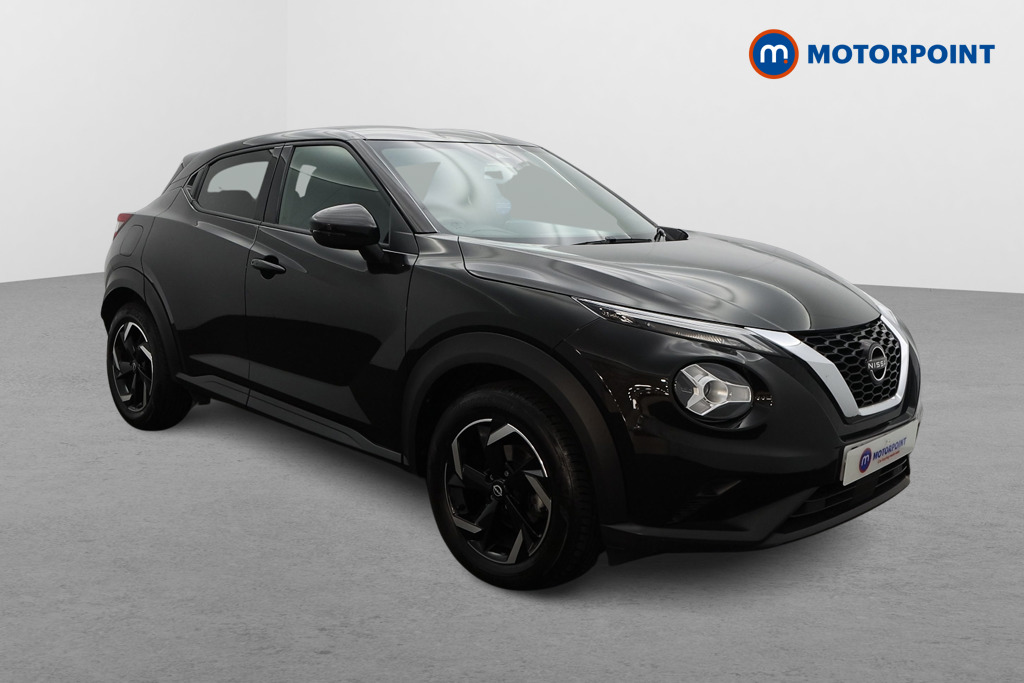 Nissan Juke N-Connecta Automatic Petrol SUV - Stock Number (1569804) - Drivers side front corner