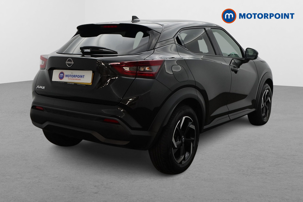 Nissan Juke N-Connecta Automatic Petrol SUV - Stock Number (1569804) - Drivers side rear corner