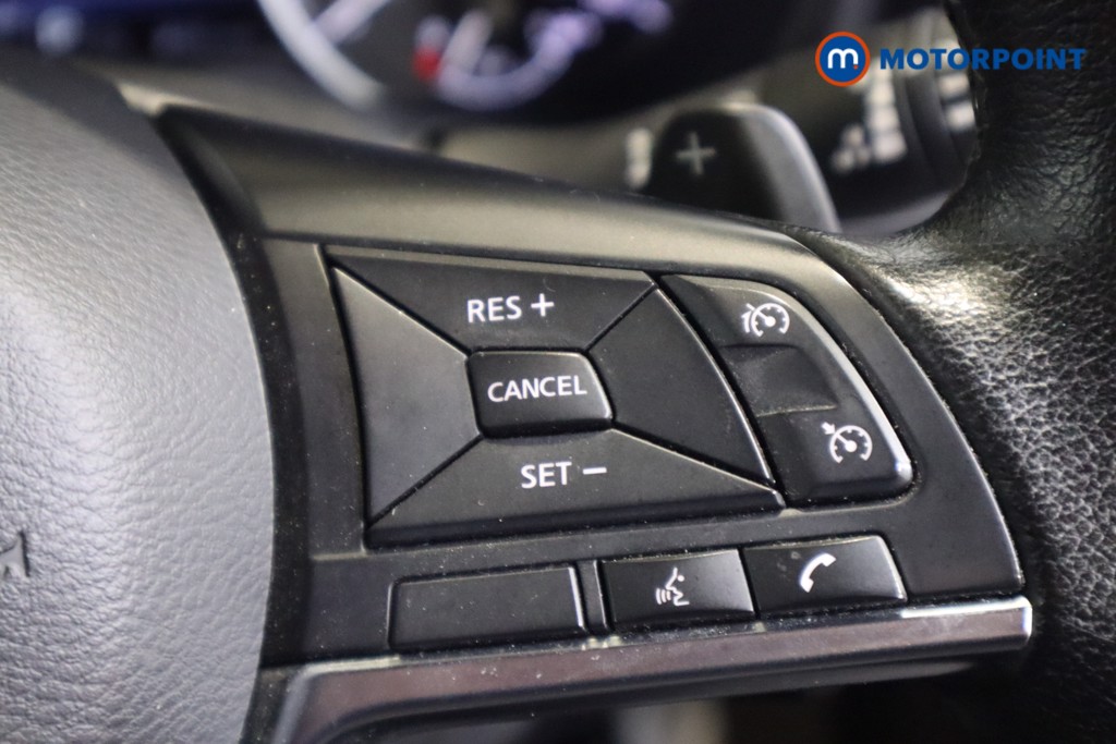 Nissan Juke N-Connecta Automatic Petrol SUV - Stock Number (1569812) - 18th supplementary image