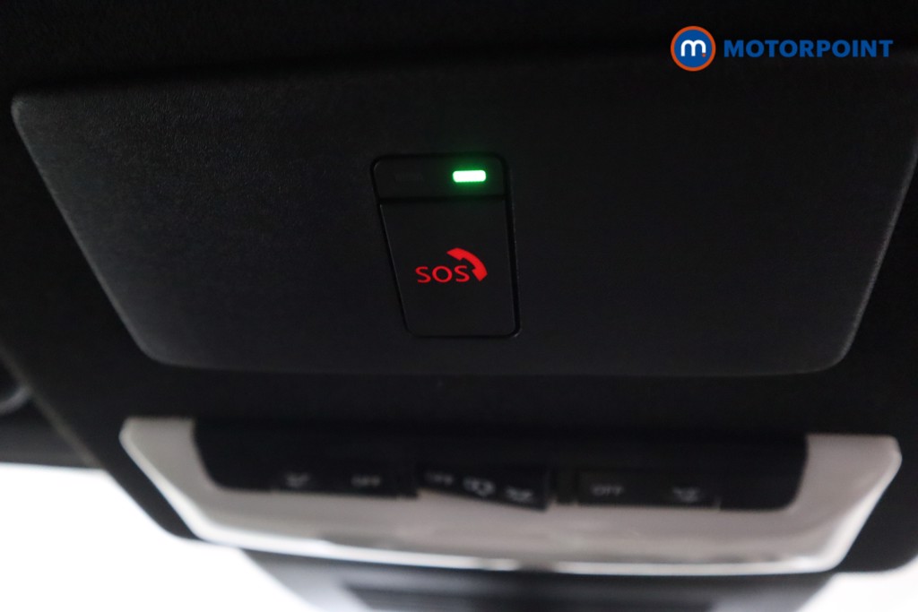 Nissan Juke N-Connecta Automatic Petrol SUV - Stock Number (1569812) - 24th supplementary image