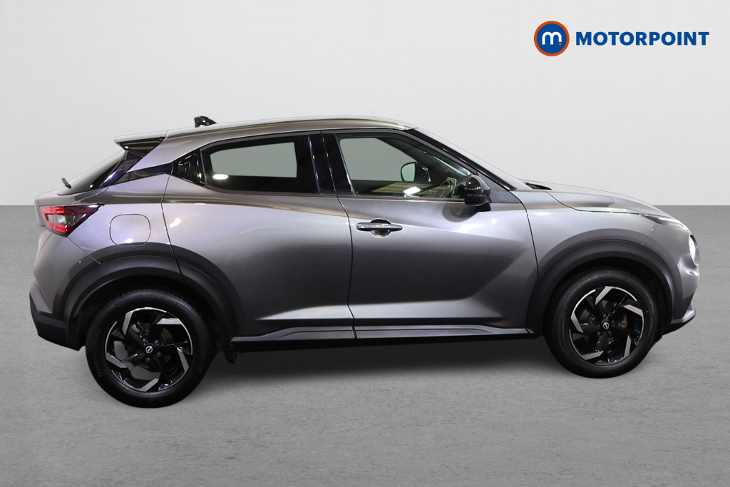 Nissan Juke N-Connecta Automatic Petrol SUV - Stock Number (1569812) - Drivers side