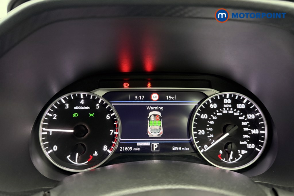 Nissan Juke N-Connecta Automatic Petrol SUV - Stock Number (1569838) - 4th supplementary image