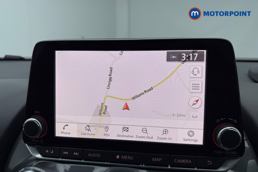 Nissan Juke N-Connecta Automatic Petrol SUV - Stock Number (1569838) - 8th supplementary image