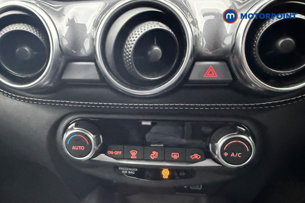 Nissan Juke N-Connecta Automatic Petrol SUV - Stock Number (1569838) - 10th supplementary image