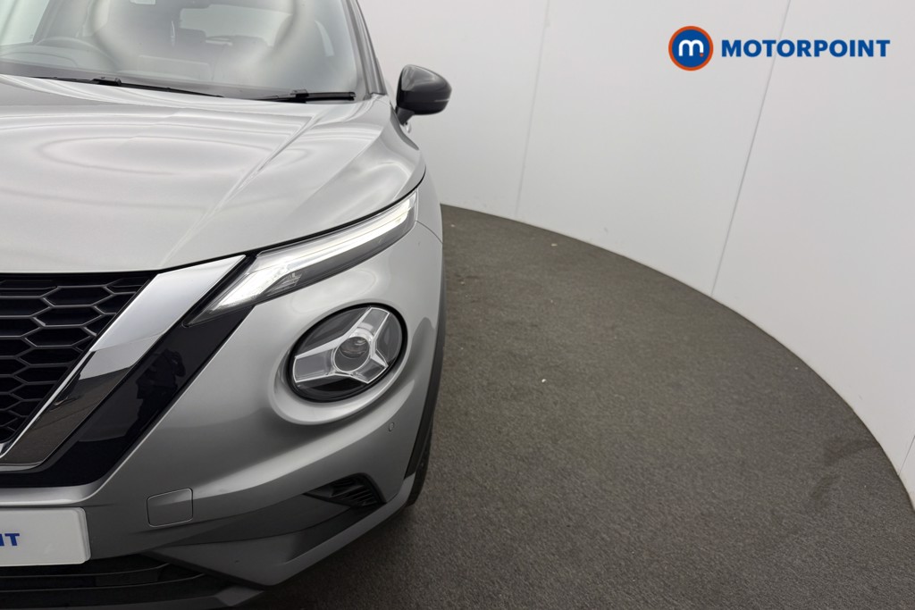 Nissan Juke N-Connecta Automatic Petrol SUV - Stock Number (1569838) - 23rd supplementary image