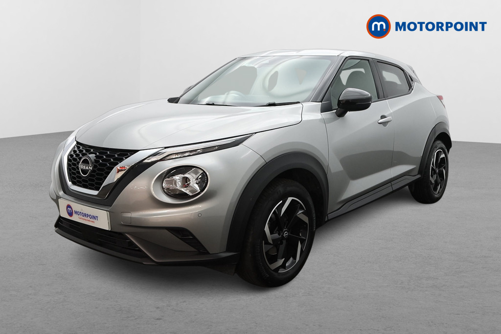 Nissan Juke N-Connecta Automatic Petrol SUV - Stock Number (1569838) - Passenger side front corner