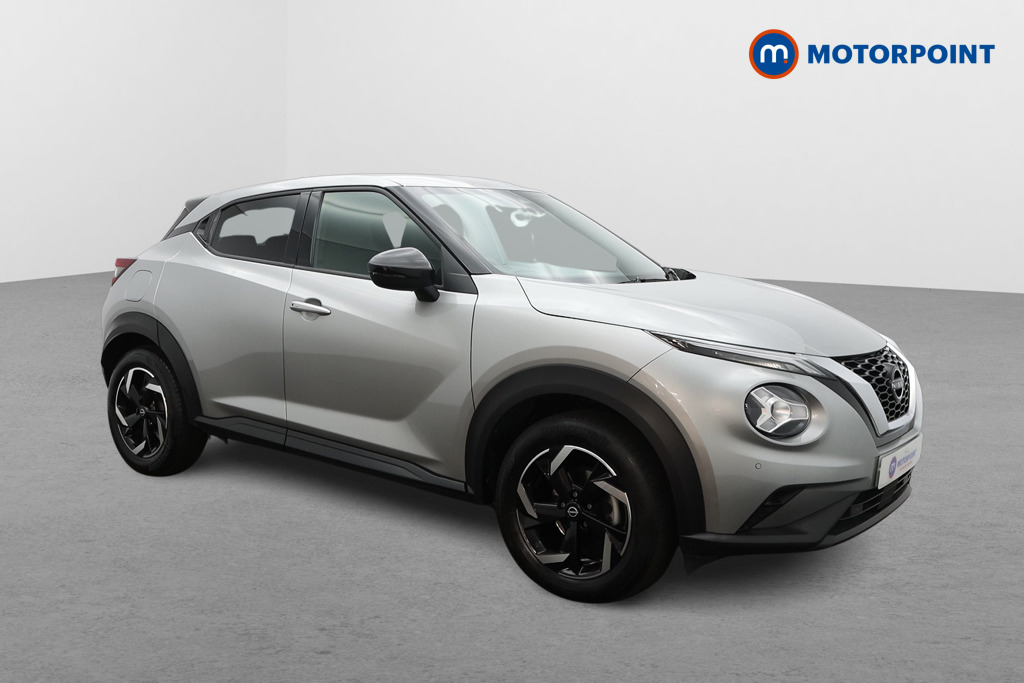 Nissan Juke N-Connecta Automatic Petrol SUV - Stock Number (1569838) - Drivers side front corner