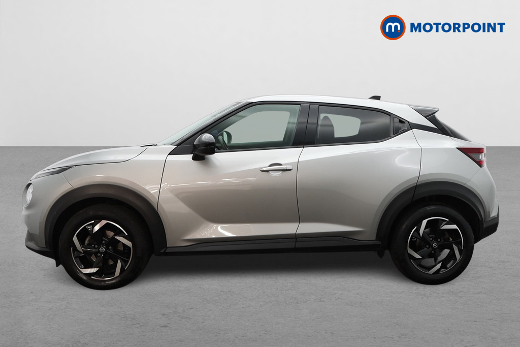 Nissan Juke N-Connecta Automatic Petrol SUV - Stock Number (1569838) - Passenger side